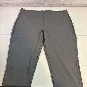 NWT Slimming, Shaping Gray Women's Pants Size 1X